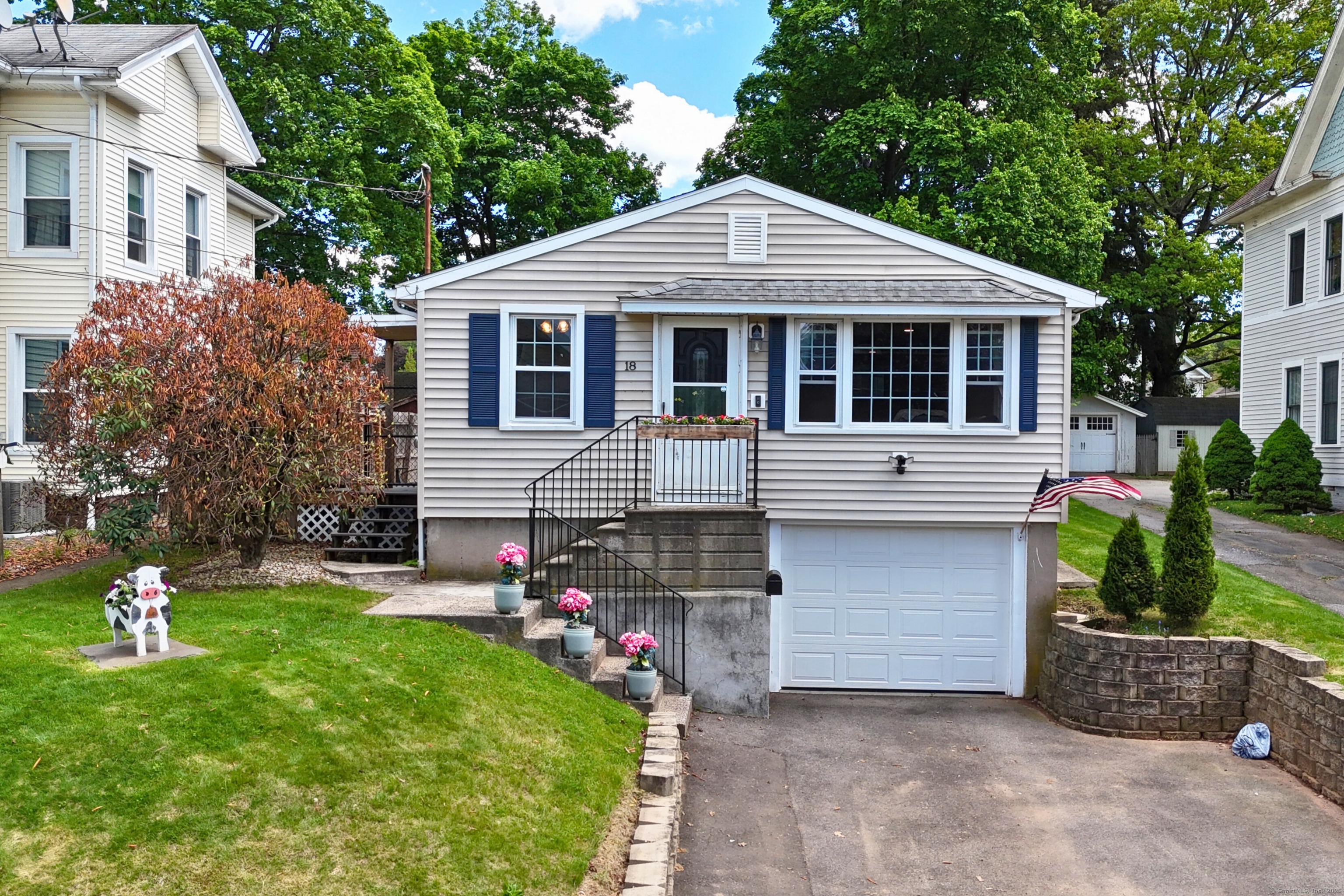 18 Simpson Avenue, Wallingford, Connecticut image 1
