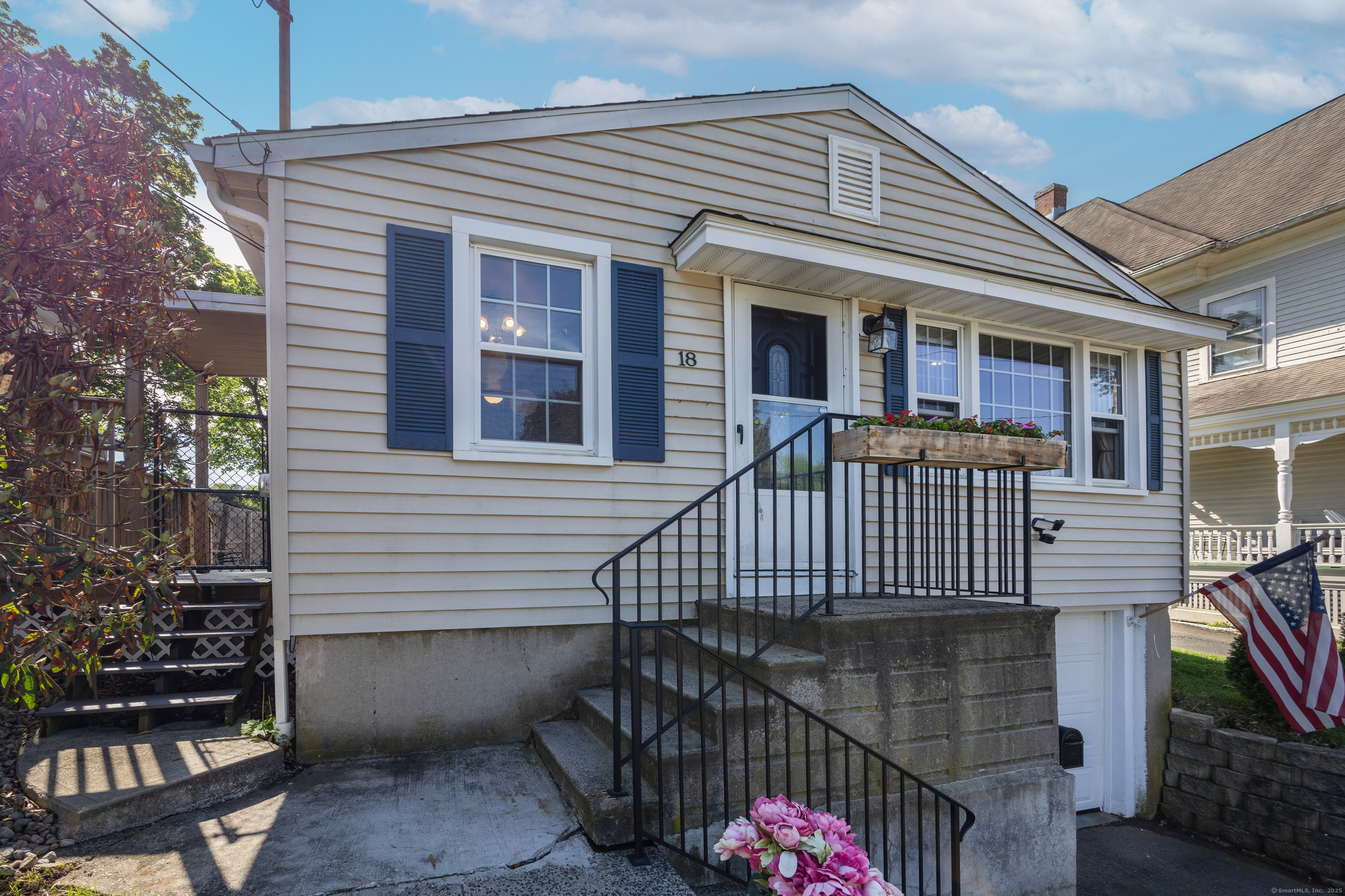 18 Simpson Avenue, Wallingford, Connecticut image 4