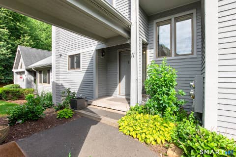 Tiny photo for 11 River Mead #11, Avon, CT 06001 (MLS # 24193847)