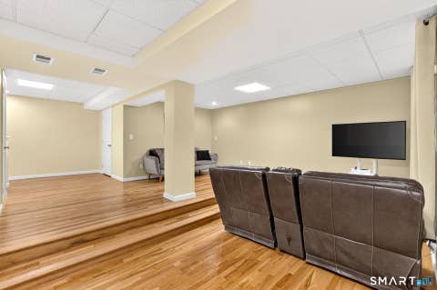 Tiny photo for 11 River Mead #11, Avon, CT 06001 (MLS # 24193847)