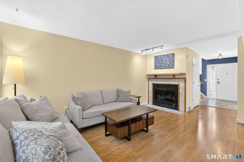 Tiny photo for 11 River Mead #11, Avon, CT 06001 (MLS # 24193847)