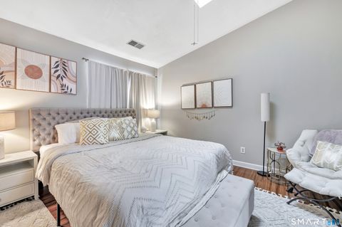 Tiny photo for 309 Terrace Avenue #APT 44, West Haven, CT 06516 (MLS # 24153397)