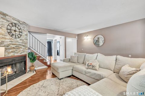 Tiny photo for 309 Terrace Avenue #APT 44, West Haven, CT 06516 (MLS # 24153397)