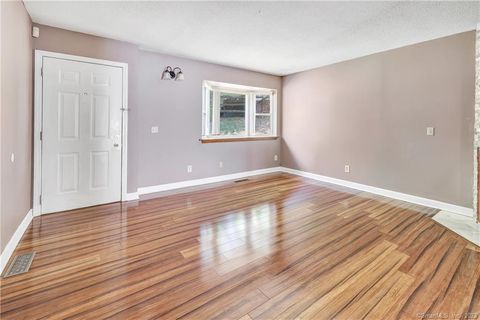 Tiny photo for 309 Terrace Avenue #APT 44, West Haven, CT 06516 (MLS # 24153397)