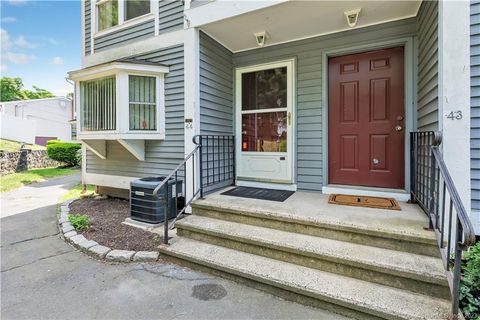 Tiny photo for 309 Terrace Avenue #APT 44, West Haven, CT 06516 (MLS # 24153397)