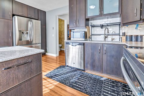 Tiny photo for 309 Terrace Avenue #APT 44, West Haven, CT 06516 (MLS # 24153397)