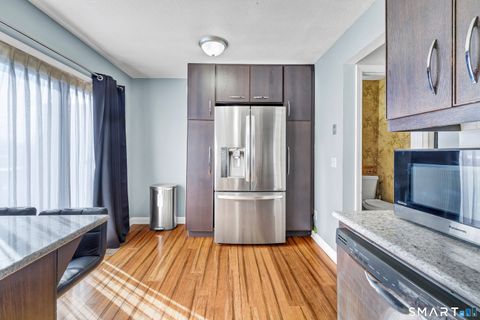 Tiny photo for 309 Terrace Avenue #APT 44, West Haven, CT 06516 (MLS # 24153397)