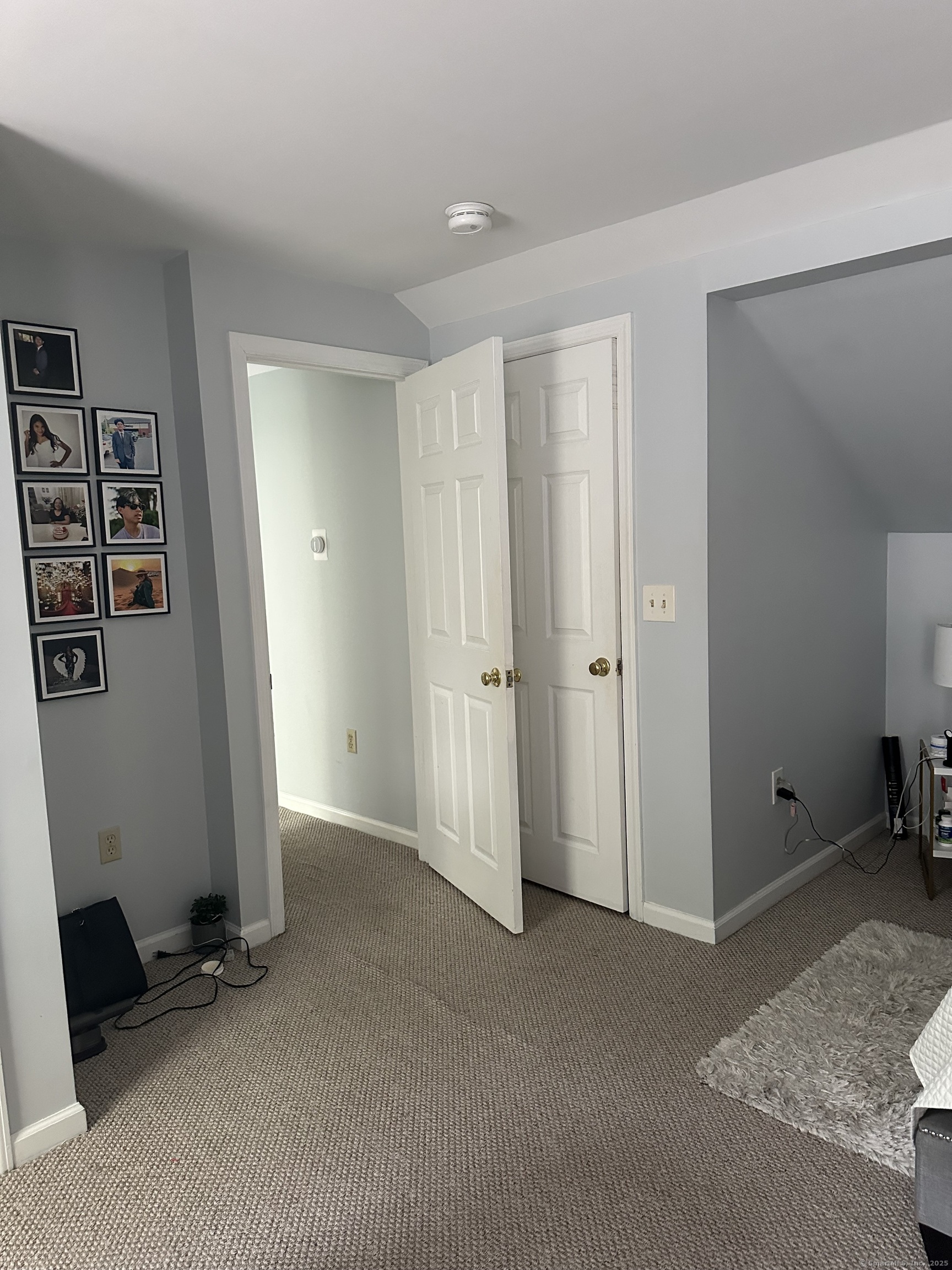 Trumbull, Connecticut 06611, United States, 5 Bedrooms Bedrooms, ,2 BathroomsBathrooms,Residential,Active,167036