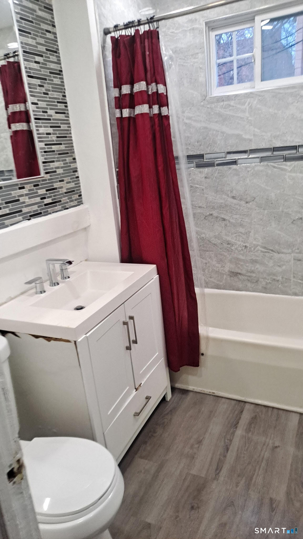 541-543 Maple Avenue