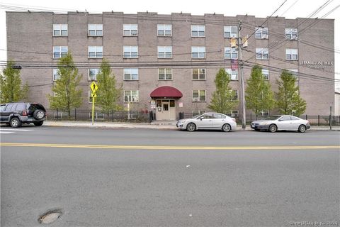 Multifamily For Rent - 1660 E Main Street #1B<br/> Waterbury, CT 06705