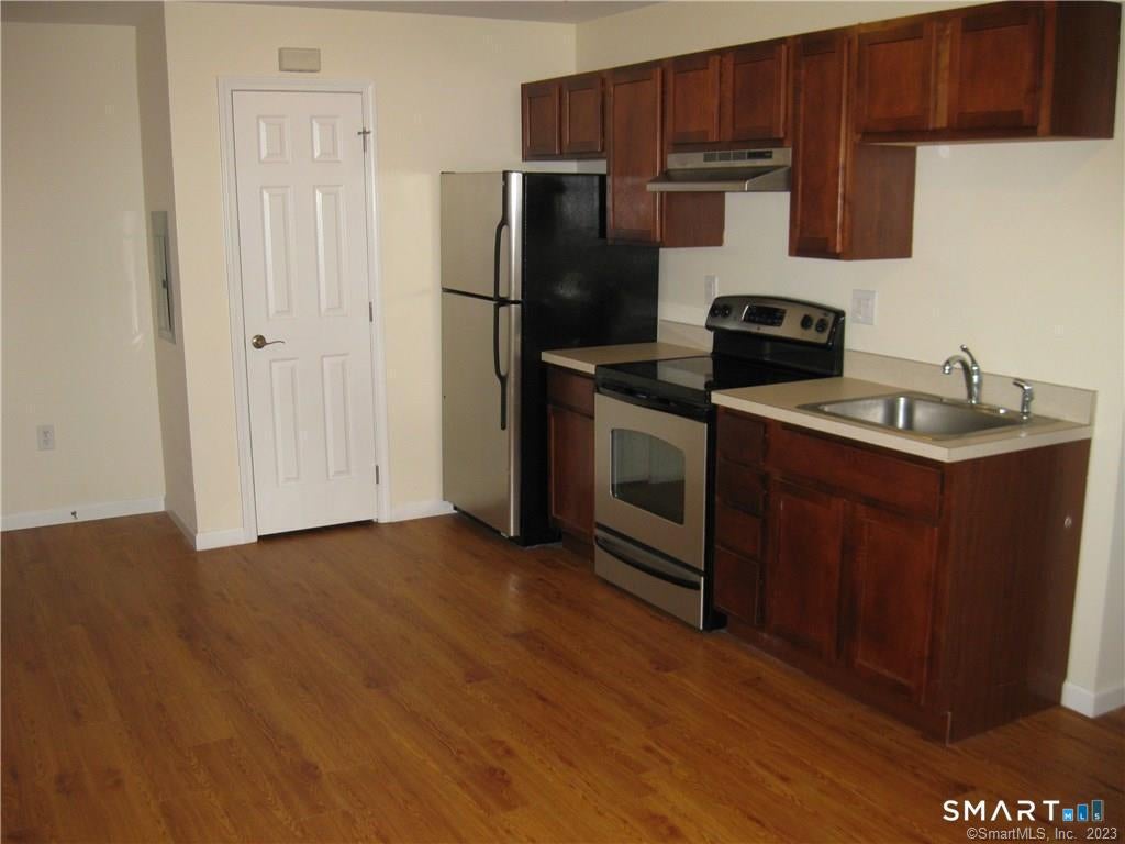 7 New Street 103