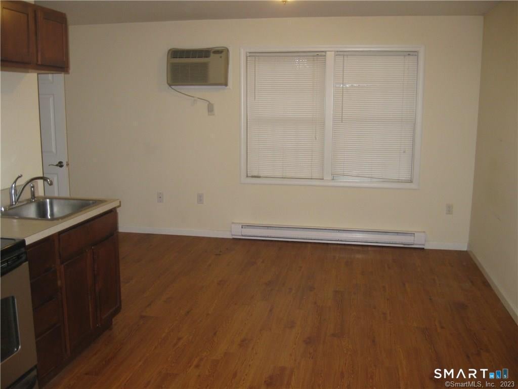 7 New Street 103