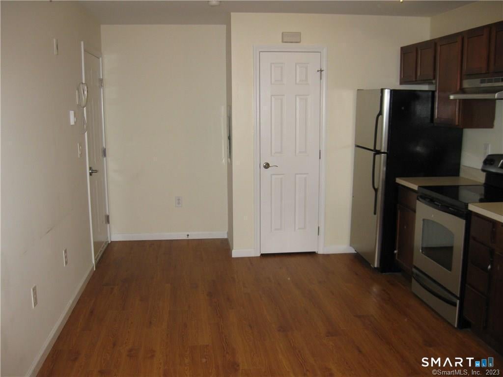 7 New Street 103