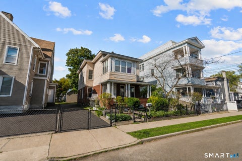 Multifamily For Sale - 149 Shelton Street<br/> Bridgeport, CT 06608