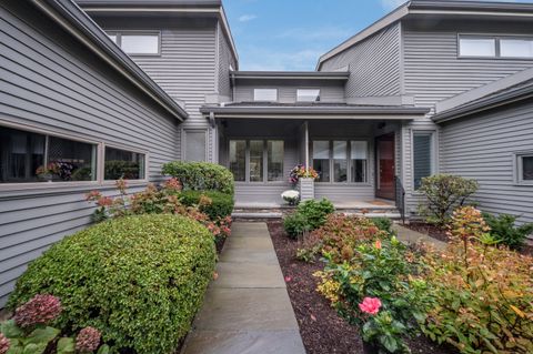 7 Kirbyshire Avon CT 06001