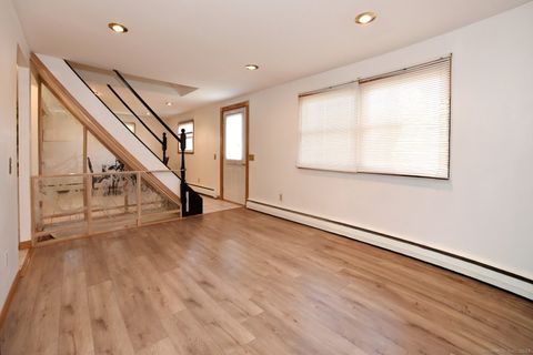 Tiny photo for 31 Broadview Parkway, Middletown, CT 06457 (MLS # 24143714)