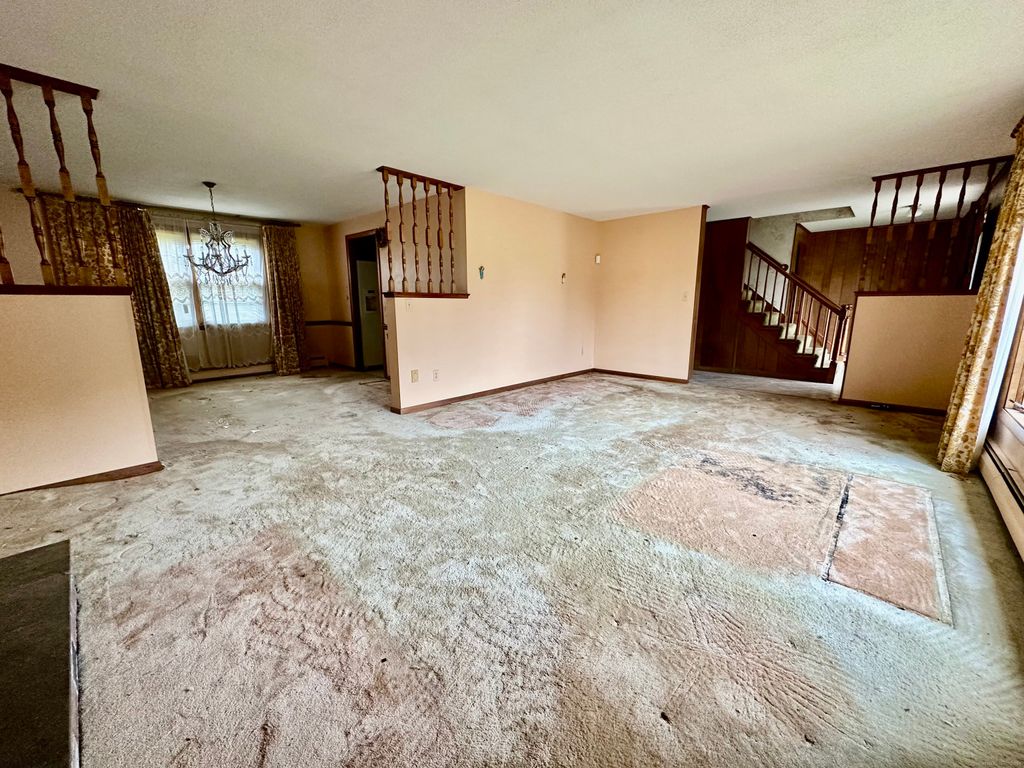 Photo of 139 Windbrook Drive, Windsor, CT 06095 (MLS # 24133684)