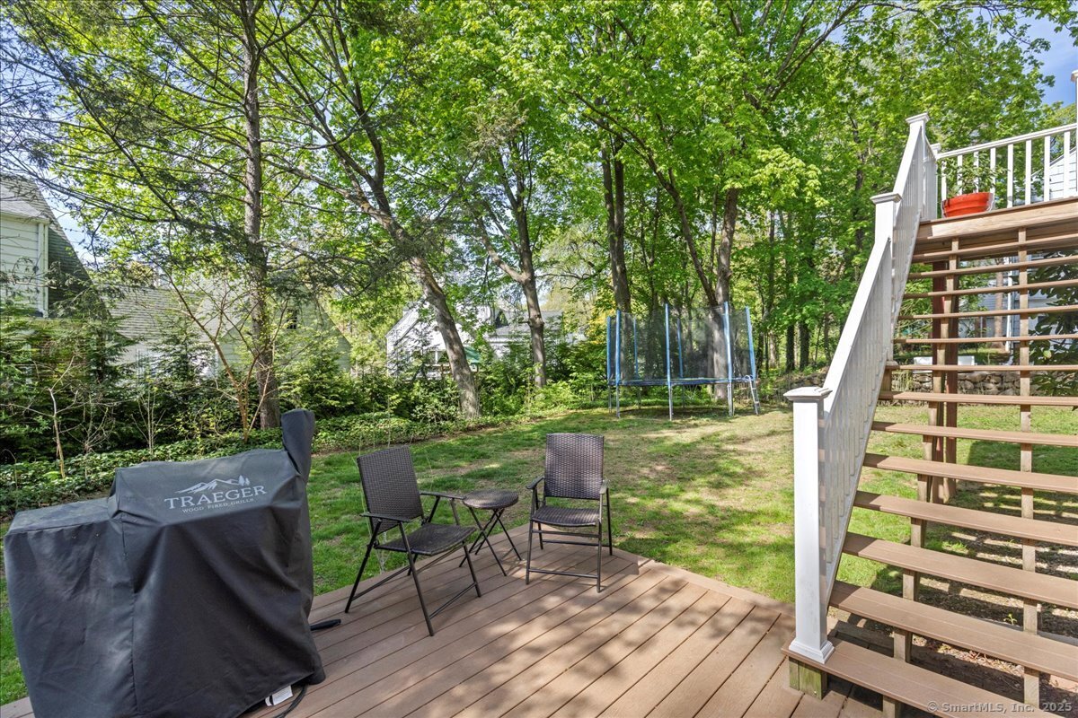 203 Ridgewood Avenue, Hamden, Connecticut image 32