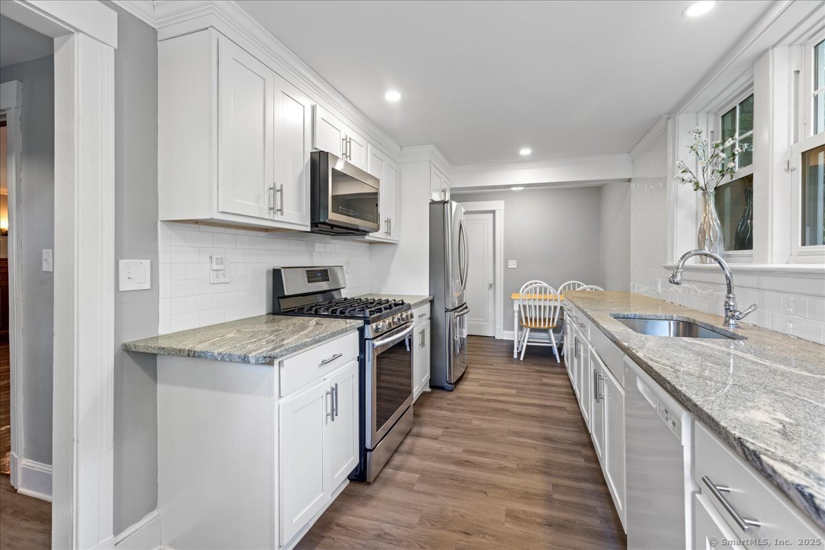 203 Ridgewood Avenue, Hamden, Connecticut image 27