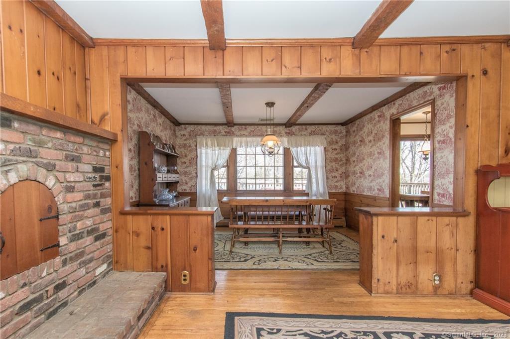 Photo 9 of 39 of 727 Newfield Avenue house