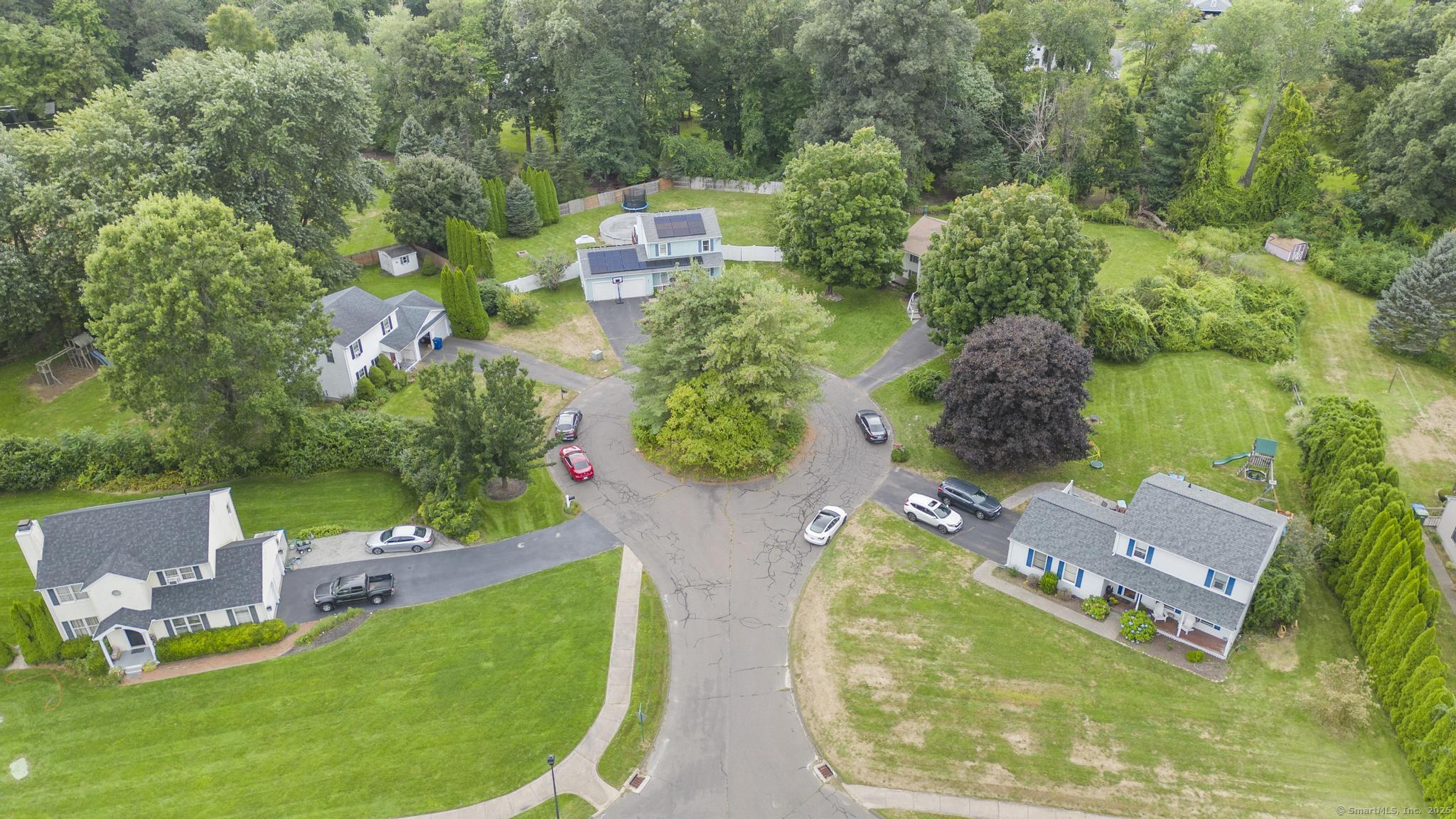 51 Yorkshire Lane, Windsor, Connecticut image 2