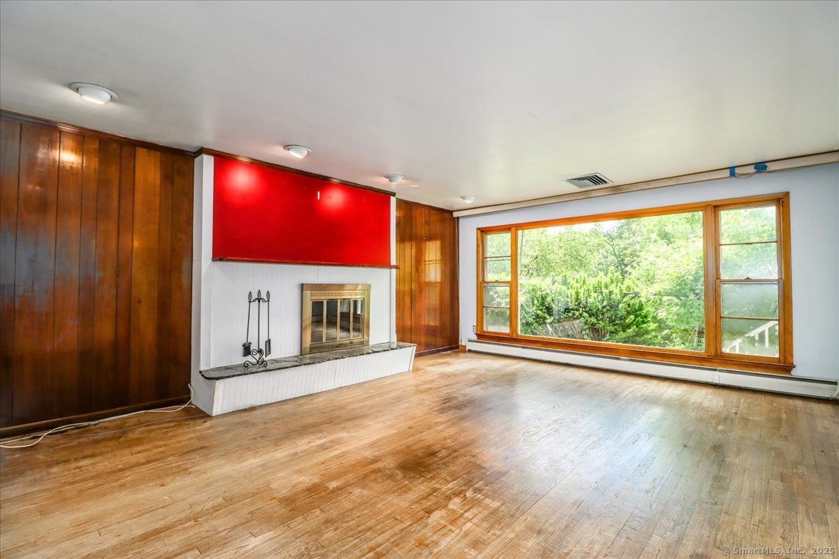 18 Sky Edge Drive, Bethel, Connecticut image 17