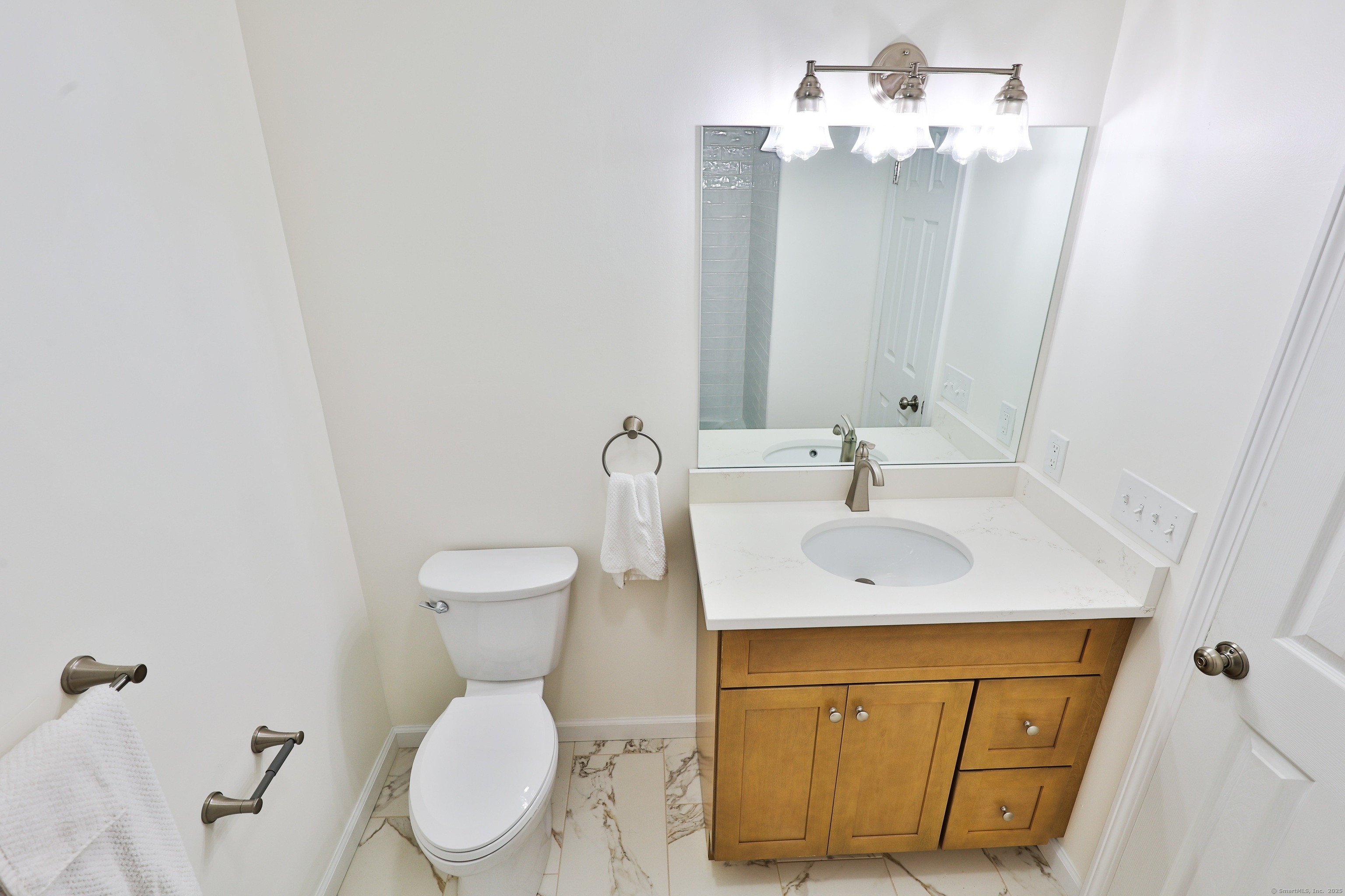 792 Cornwall Avenue, Cheshire, Connecticut image 16