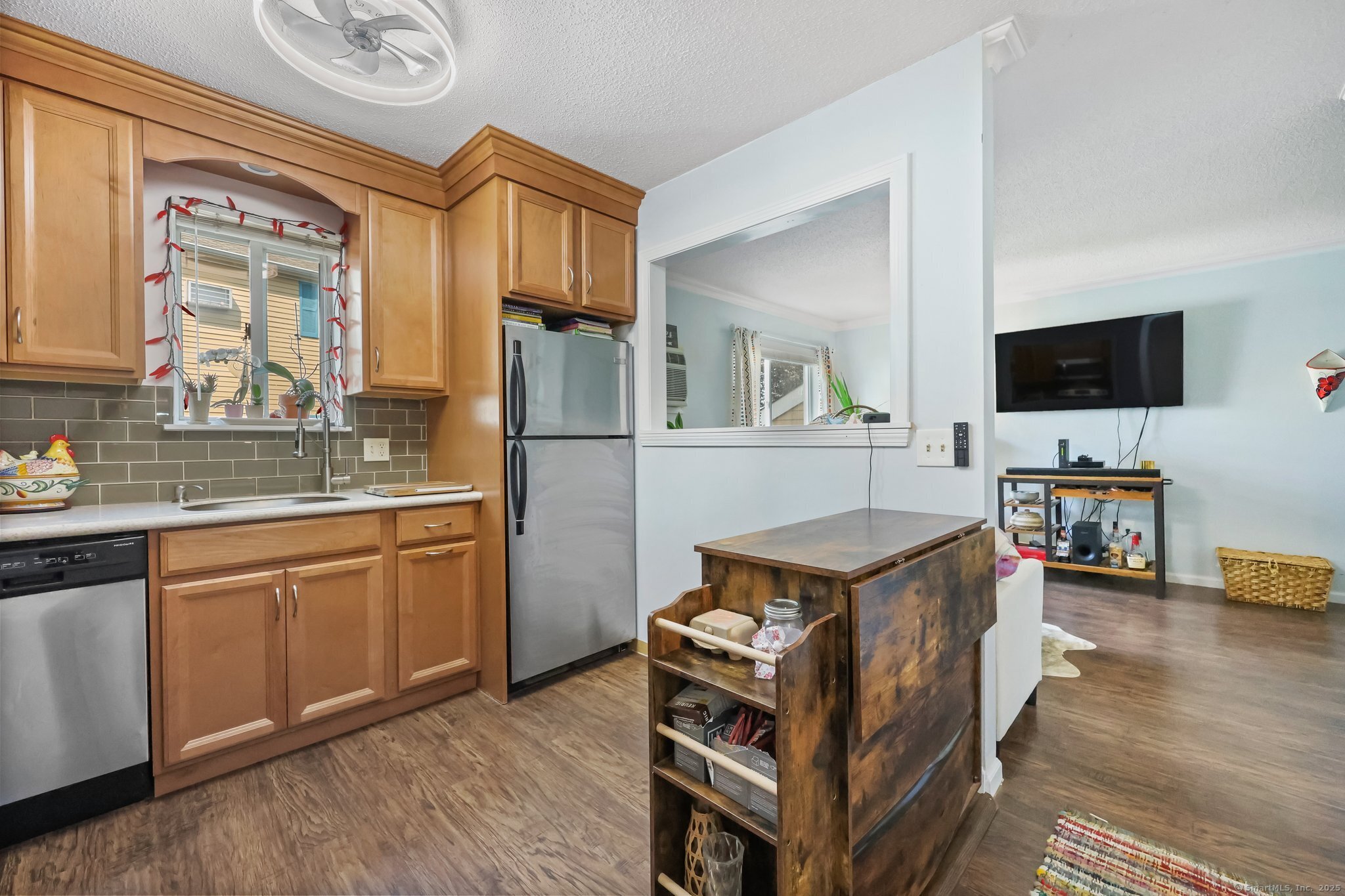 135 Flax Hill Road #APT 23, Norwalk, Connecticut image 8