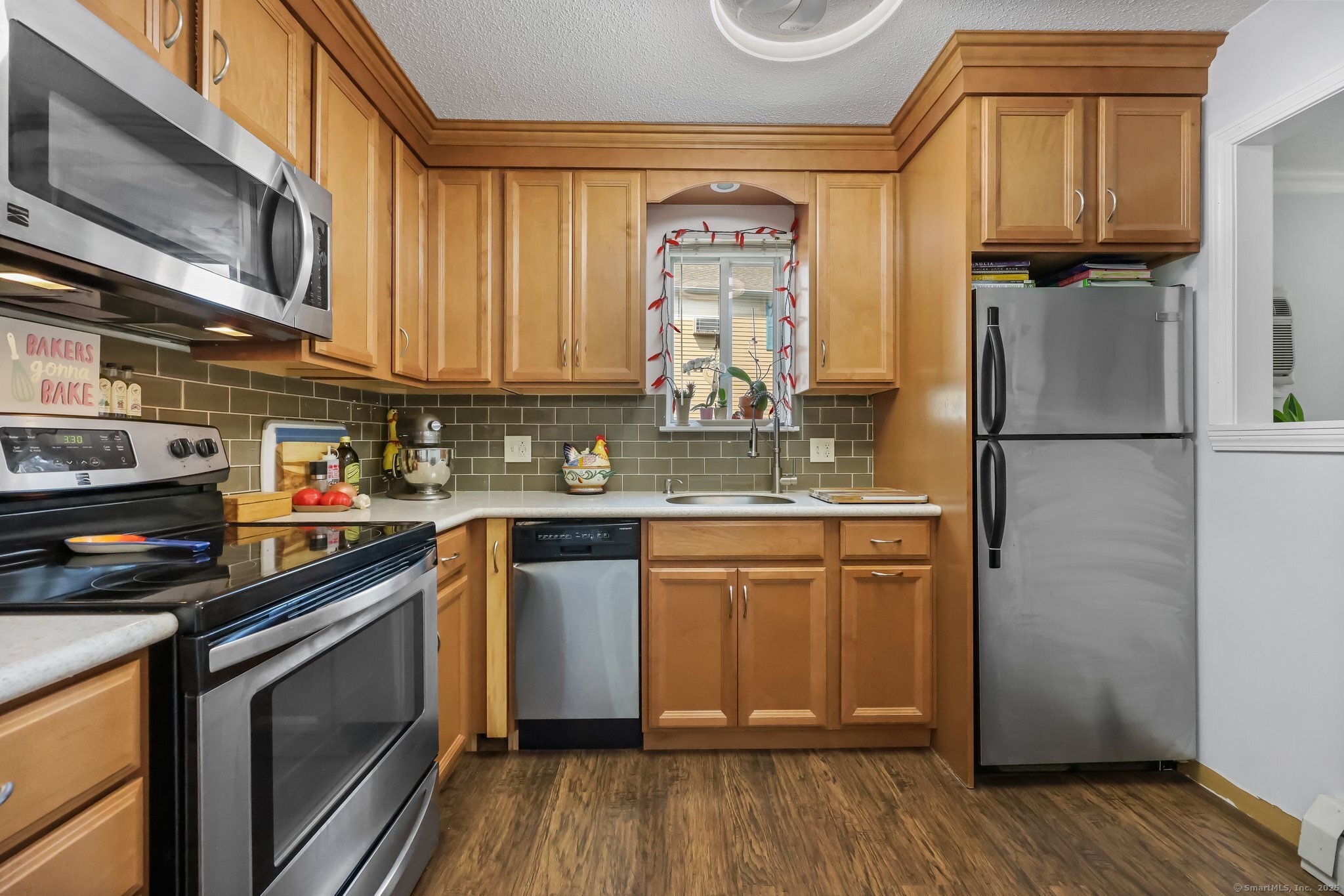 135 Flax Hill Road #APT 23, Norwalk, Connecticut image 9