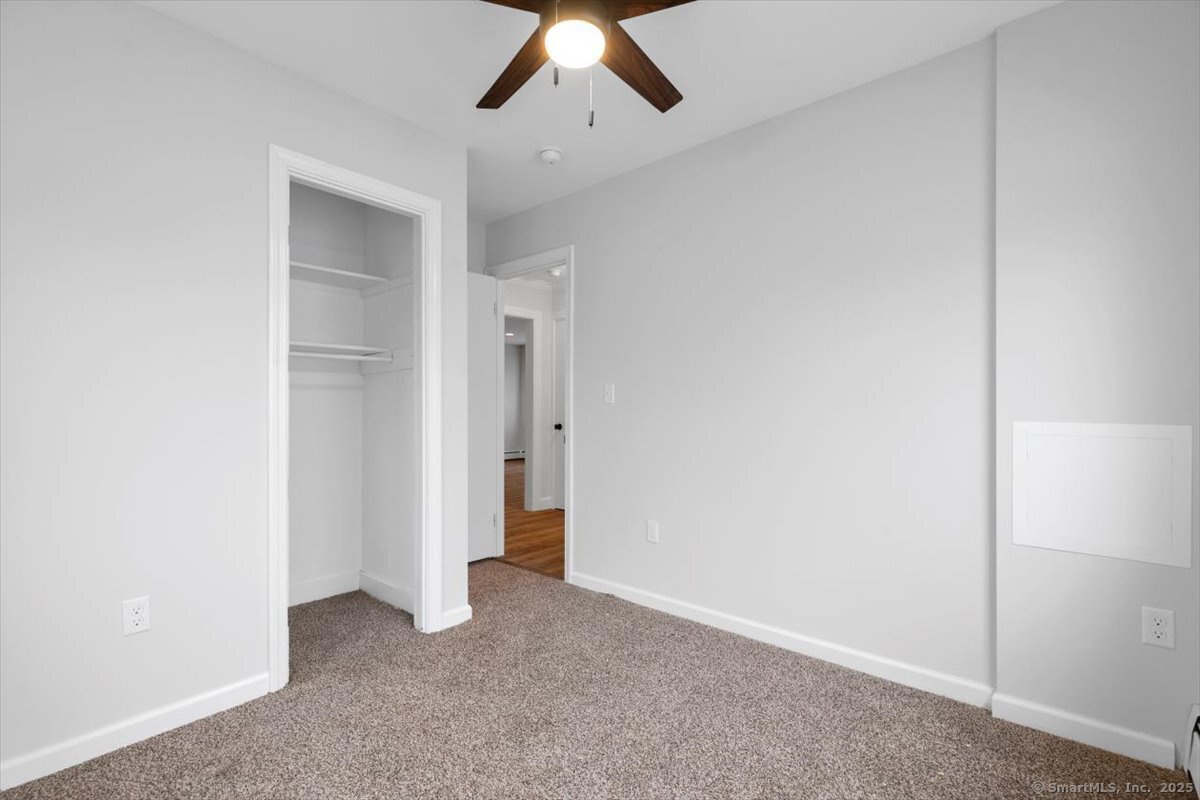 24 Woodlawn Avenue, Waterford, Connecticut image 11