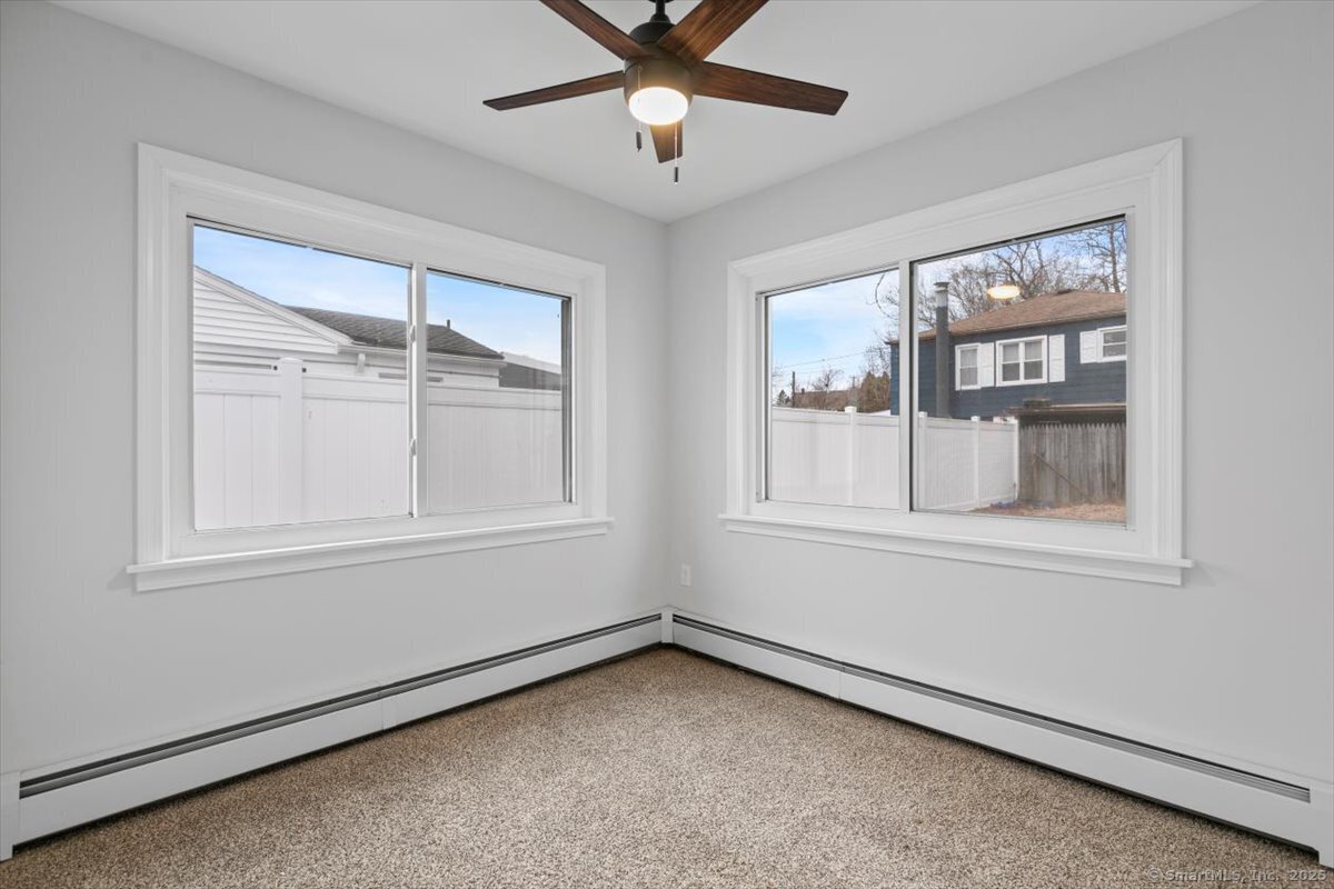24 Woodlawn Avenue, Waterford, Connecticut image 10