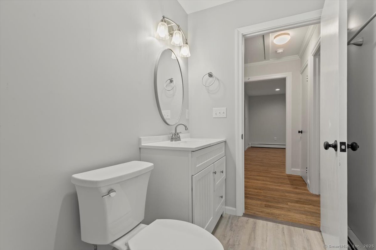 24 Woodlawn Avenue, Waterford, Connecticut image 16