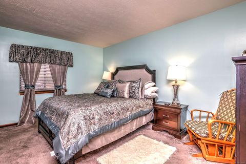 Tiny photo for 1 Pond Hollow Drive #1, Hamden, CT 06518 (MLS # 24132093)