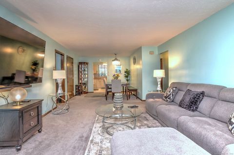 Tiny photo for 1 Pond Hollow Drive #1, Hamden, CT 06518 (MLS # 24132093)