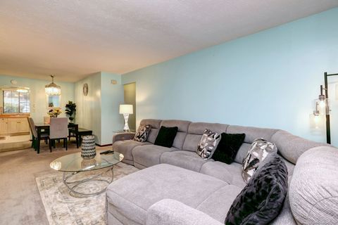 Tiny photo for 1 Pond Hollow Drive #1, Hamden, CT 06518 (MLS # 24132093)