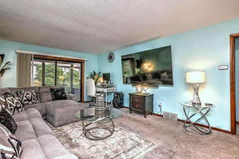 Tiny photo for 1 Pond Hollow Drive #1, Hamden, CT 06518 (MLS # 24132093)