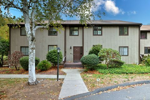 Photo of 1 Pond Hollow Drive #1, Hamden, CT 06518 (MLS # 24132093)