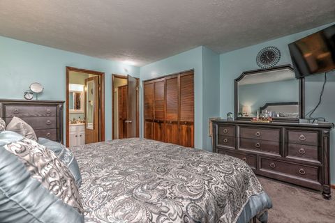 Tiny photo for 1 Pond Hollow Drive #1, Hamden, CT 06518 (MLS # 24132093)