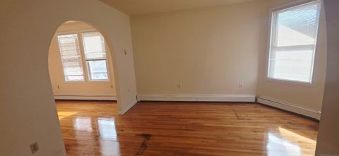 Photo of 160 4th Street #1st Floor, Bridgeport, CT 06607 (MLS # 24136638)
