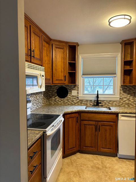 Tiny photo for 17 Brickyard Road #C, Farmington, CT 06032 (MLS # 24147954)
