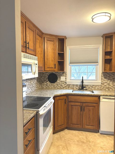 Tiny photo for 17 Brickyard Road #C, Farmington, CT 06032 (MLS # 24147954)