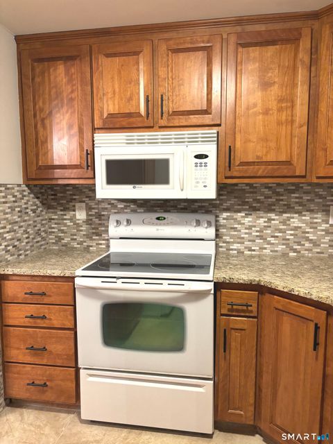 Tiny photo for 17 Brickyard Road #C, Farmington, CT 06032 (MLS # 24147954)