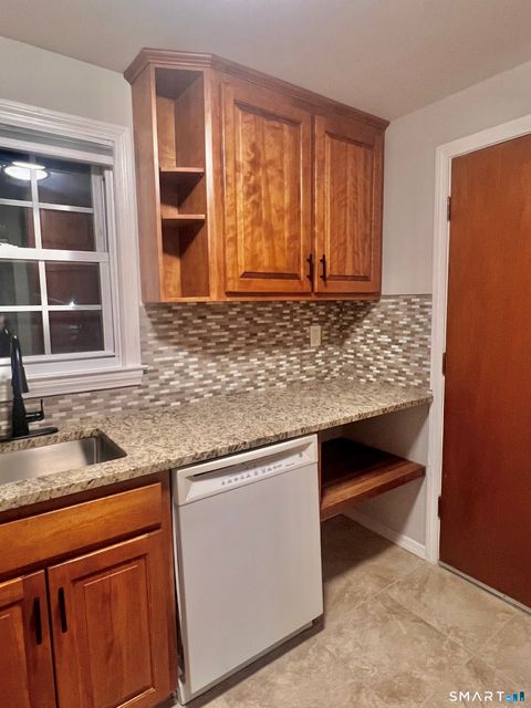 Tiny photo for 17 Brickyard Road #C, Farmington, CT 06032 (MLS # 24147954)