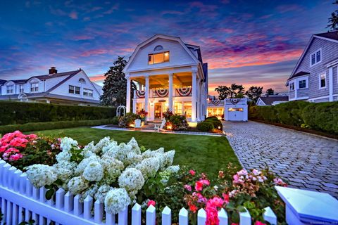 124 Beach Avenue Milford CT 06460
