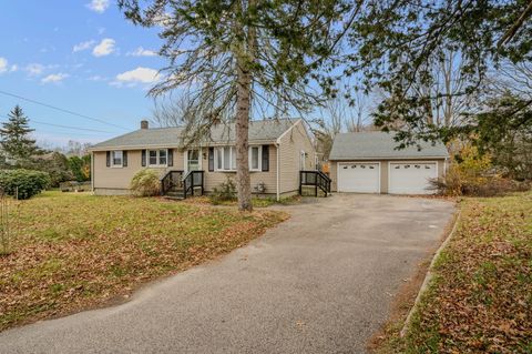 Photo of 94 Massachusetts Road, Montville, CT 06370 (MLS # 24141797)