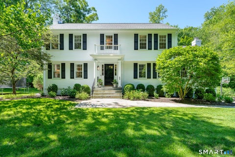 Homes For Sale - 293 Old Norwalk Road<br/> Fairfield County, New Canaan, CT 06840