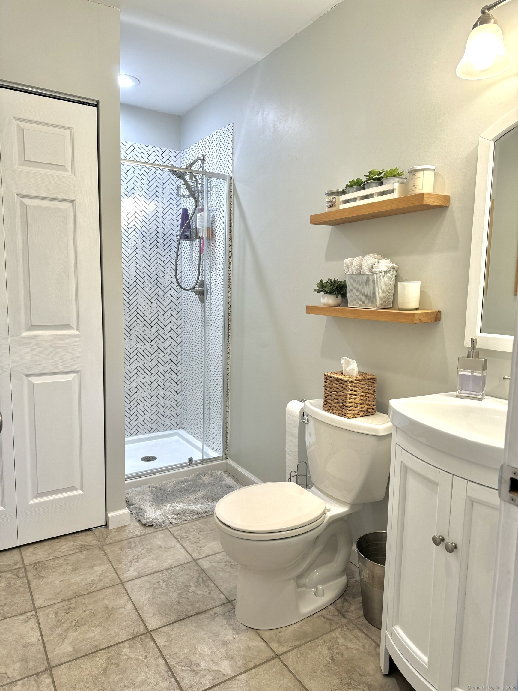 377 Porter Avenue, Middlebury, Connecticut image 19
