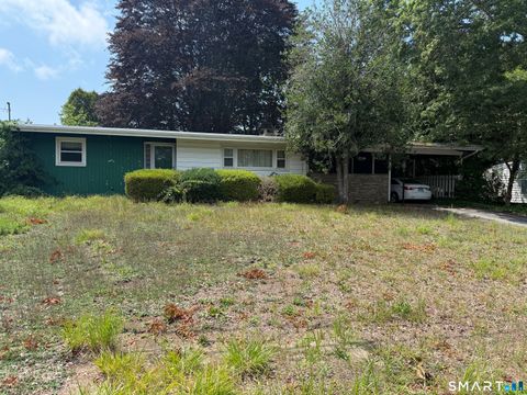 Photo of 17 Russ Sim Heights, Groton, CT 06340 (MLS # 24193883)