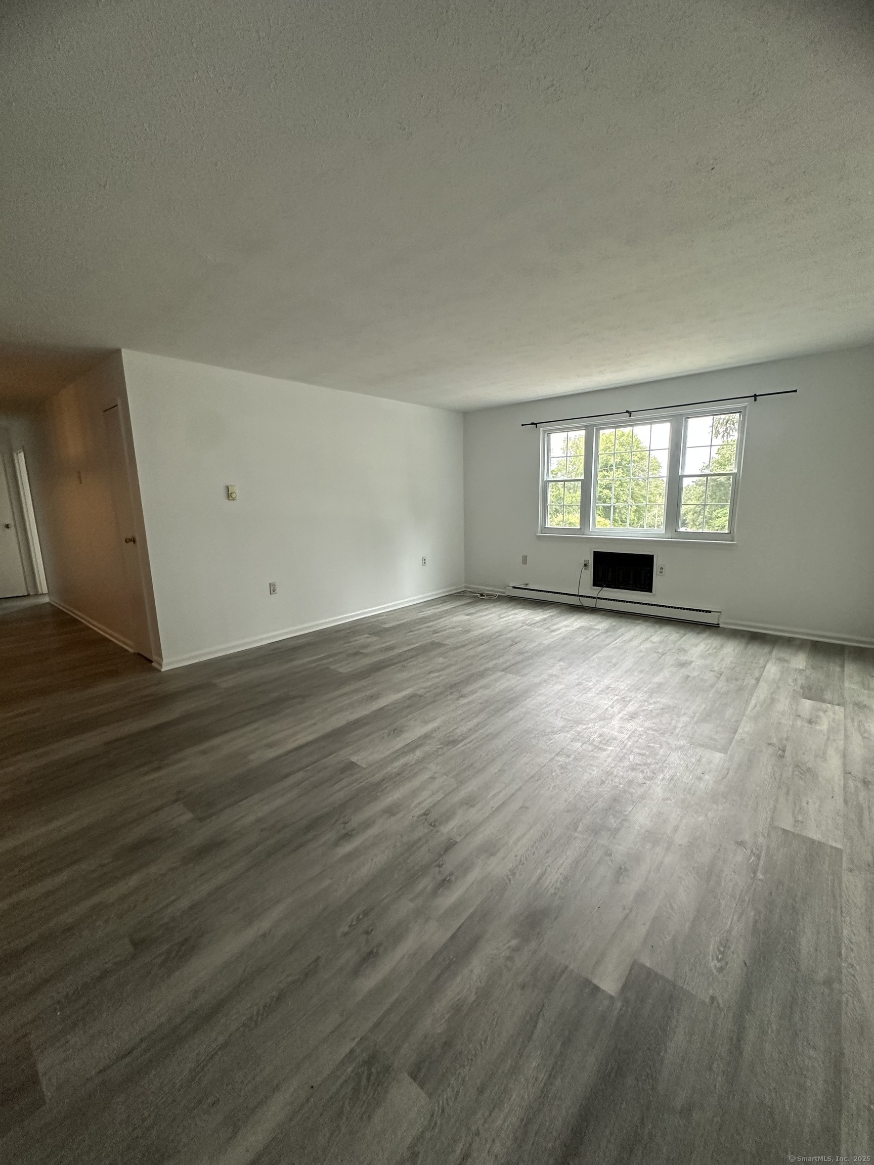 103 Horse Pond Road D