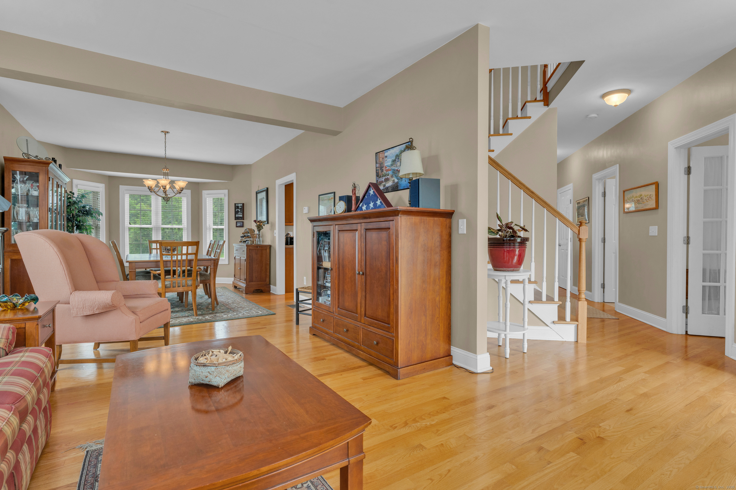 6 Paddock Road